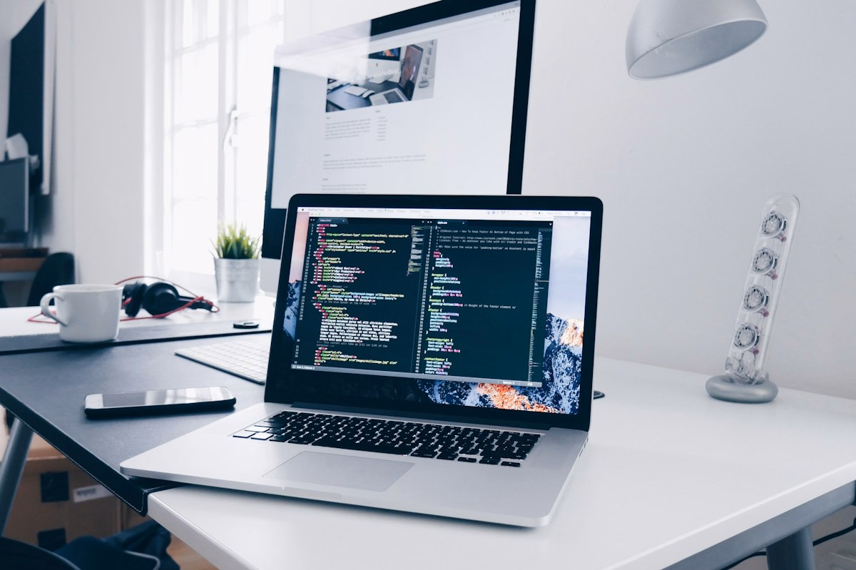 Páginas web rápidas y código limpio para rediseño de páginas web